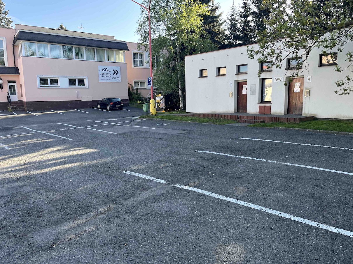 parkoviste_hlinsko.jpg