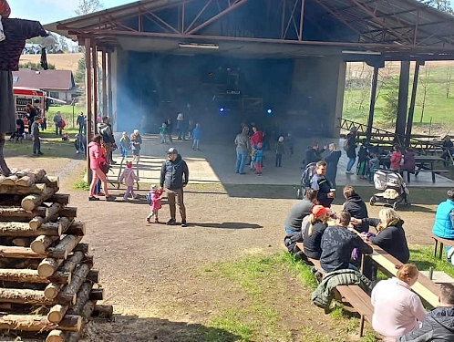 Pálení čarodějnic na Cihelce nabídne tradici i zábavu pro celou rodinu