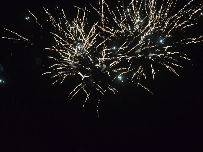 Nový rok v Hlinsku přivítal ohňostroj na novém místě u plaveckého bazénu