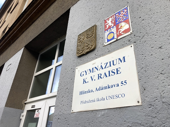 V pátek se veřejnosti otevře hlinecké gymnázium, pořádá akci Večerní den otevřených dveří