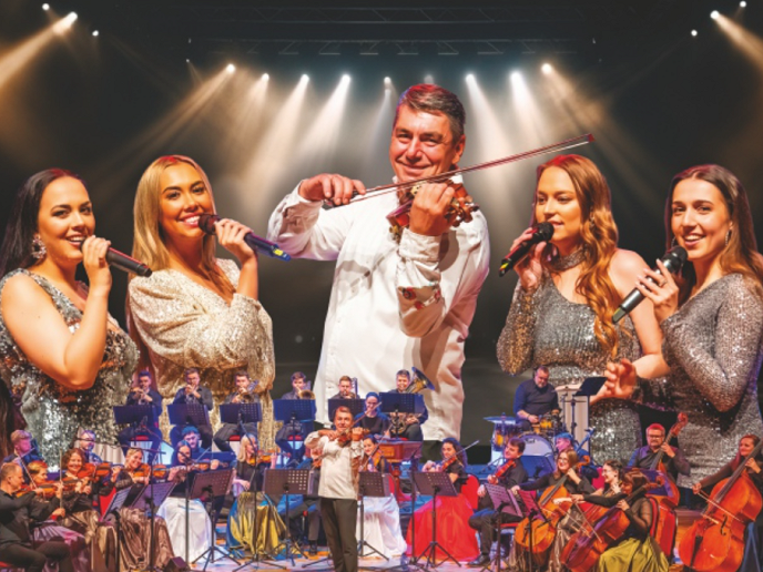 Vánoční koncert Grande Moravia Ladislava Pavluše zavítá do předvánočního Hlinska