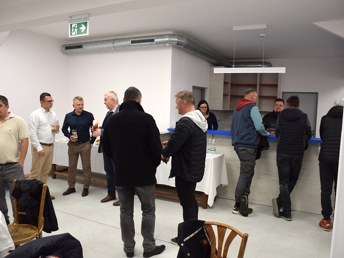 Hlinecký hokejový klub má nové klubové prostory. Sloužit budou i veřejnosti