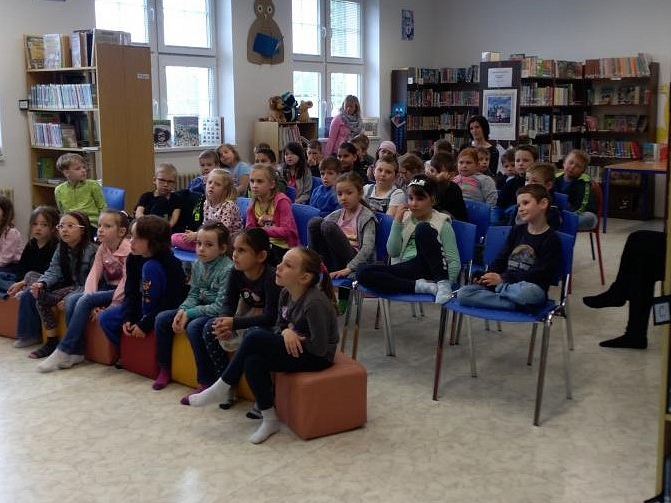 Podzim v hlinecké knihovně nabídne cestopisy, výstavu i setkání se spisovateli