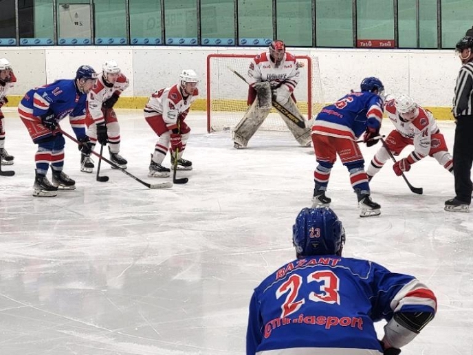 Hlinsko v power play nevyrovnalo a soupeř zvýšil na 2:4