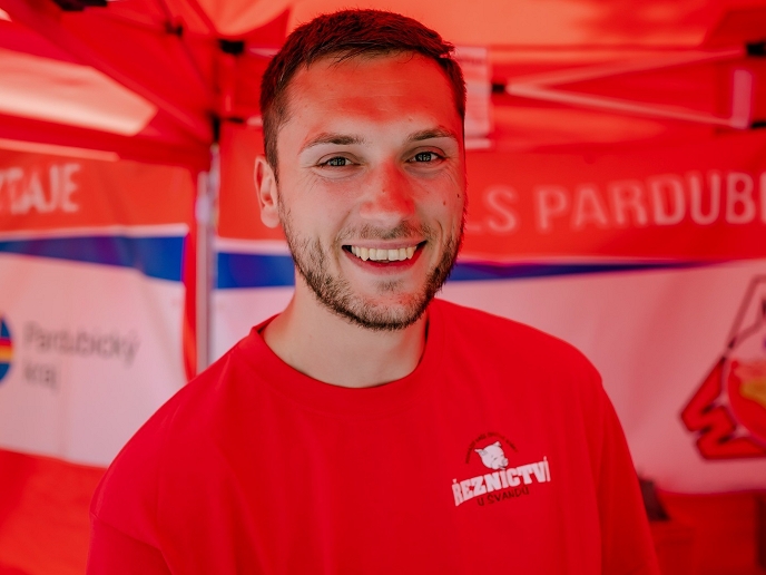 Řeznictví U Švandů hledá brigádníky na stánkový prodej