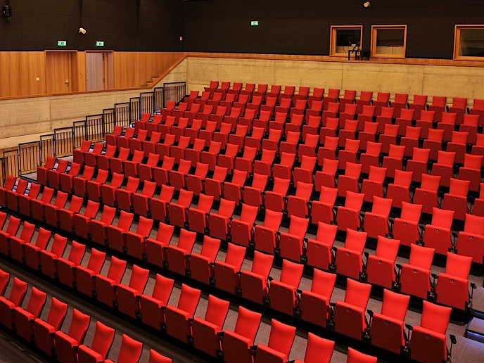 Dům dětí a mládeže Hlinsko zve na představení Čertovská pohádka