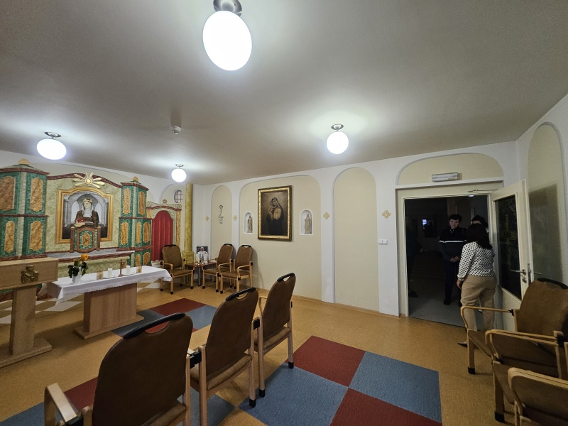 Image 12