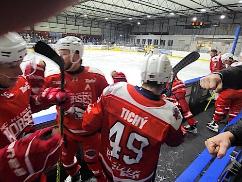 Hlinečtí Horses přestříleli Choceň 6:9. V patnáctigólové přestřelce se prosadili i junioři