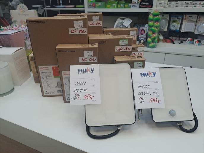 Sleva 20 % na reflektory Ledvance v HUKY Elektro