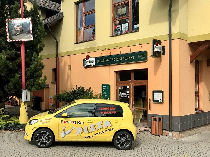 Hledáme kuchaře na plný úvazek – Bowling Bar Blatno, Hlinsko