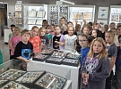 Druháci a třeťáci z Ležákovky objevovali svět motýlů a brouků