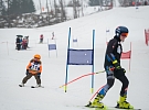 Přebor škol v obřím slalomu na sjezdovce v Hlinsku