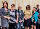 KŘESADLO - cena pro obyčejné lidi, kteří dělají neobyčejné věci