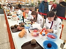 Hlinecká Diana Peškeová je součástí nového rekordu ve vyřezávání zeleninových růží