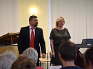 Třídní koncert žáků Lenky Dostálové a Ondřeje Jehličky zaplnil celý sál