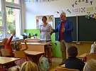 FOTOREPORTÁŽ: Žáci přípravných tříd a speciální školy zahájili druhý školní den se starostou Hlinska