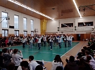 Hlinecké gymnázium si na poslední školní den roku 2024 přichystalo Vánoční akademii