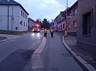 Únik oleje na silnici ve směru na Ždírec nad Doubravou zaměstnal hasiče. Znečištění komplikovalo dopravu