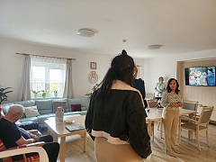 Thumbnail 11