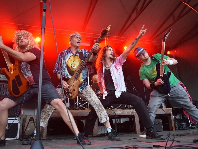 V sobotu poteče v Kameničkách pivo proudem, hasiči ho budou rozdávat zadarmo