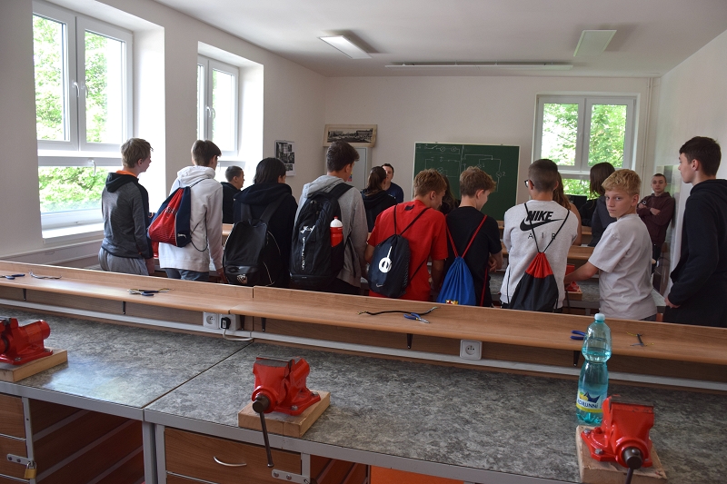 Image 7