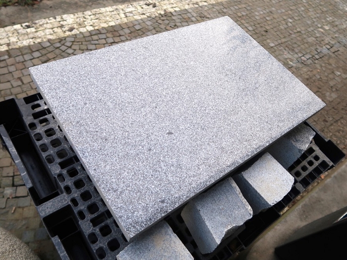 Grilovací kámen z hlinecké žuly jako dárek pod stromeček bude dělat radost po celý rok