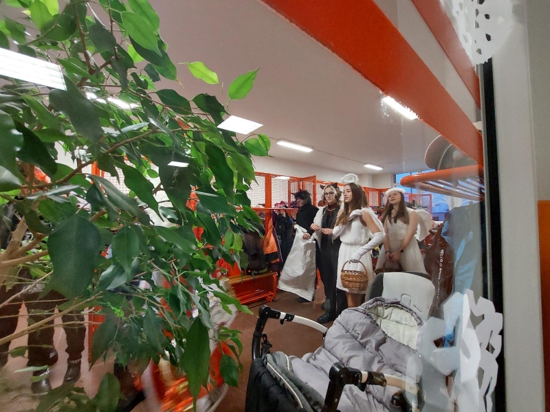 Image 22