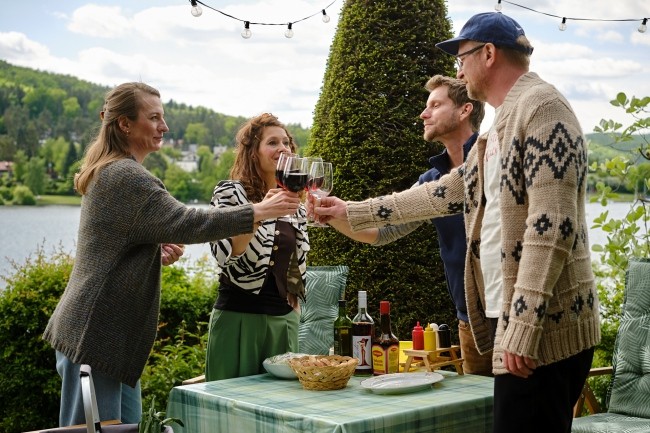 Něco za něco - Bio Senior